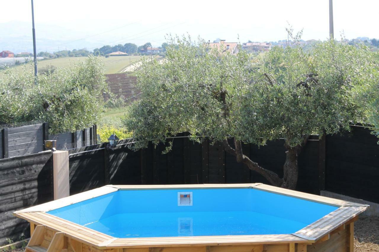 Il Nido Bed and Breakfast Roseto Degli Abruzzi Exteriör bild